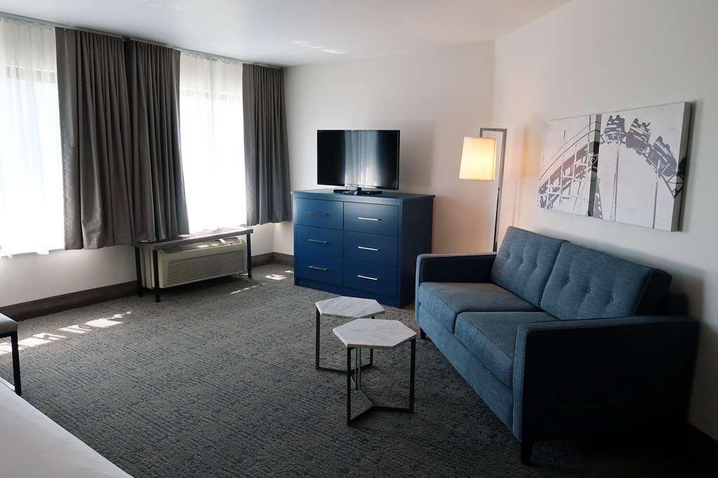 Oxford Suites Portland - Jantzen Beach Pokój zdjęcie