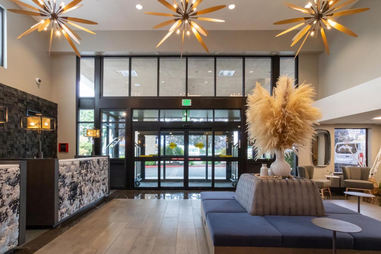 Oxford Suites Portland - Jantzen Beach Zewnętrze zdjęcie