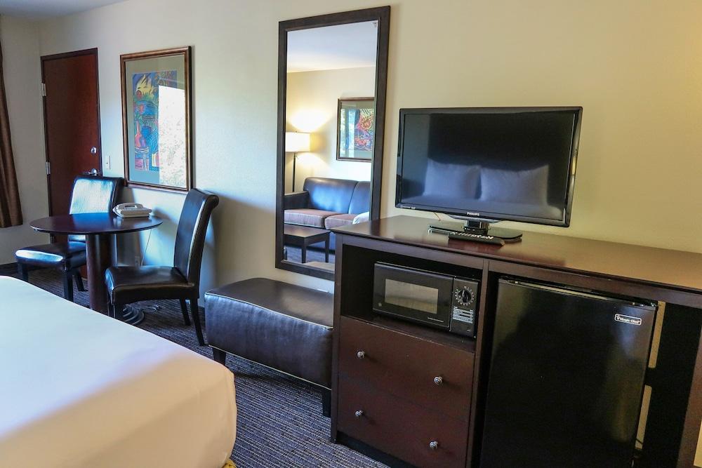 Oxford Suites Portland - Jantzen Beach Zewnętrze zdjęcie